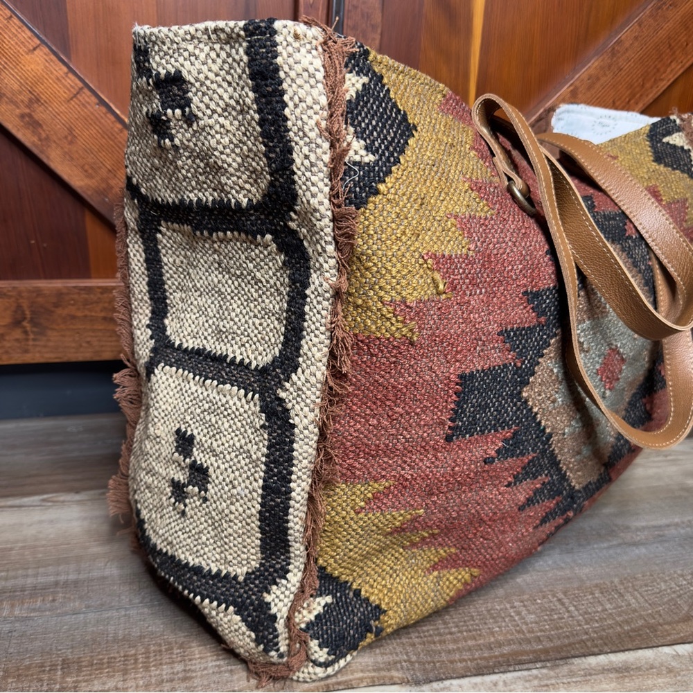 Myra Bag Kaliko Hill Weekender Tote Canvas Bag Duffel Overnight - Picture 4 of 8